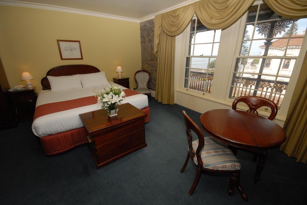 Quality Hotel Bentinck Portland Bagian luar foto